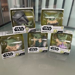 Star Wars The Mandalorian - The Bounty Collection and 2 Mario Collection